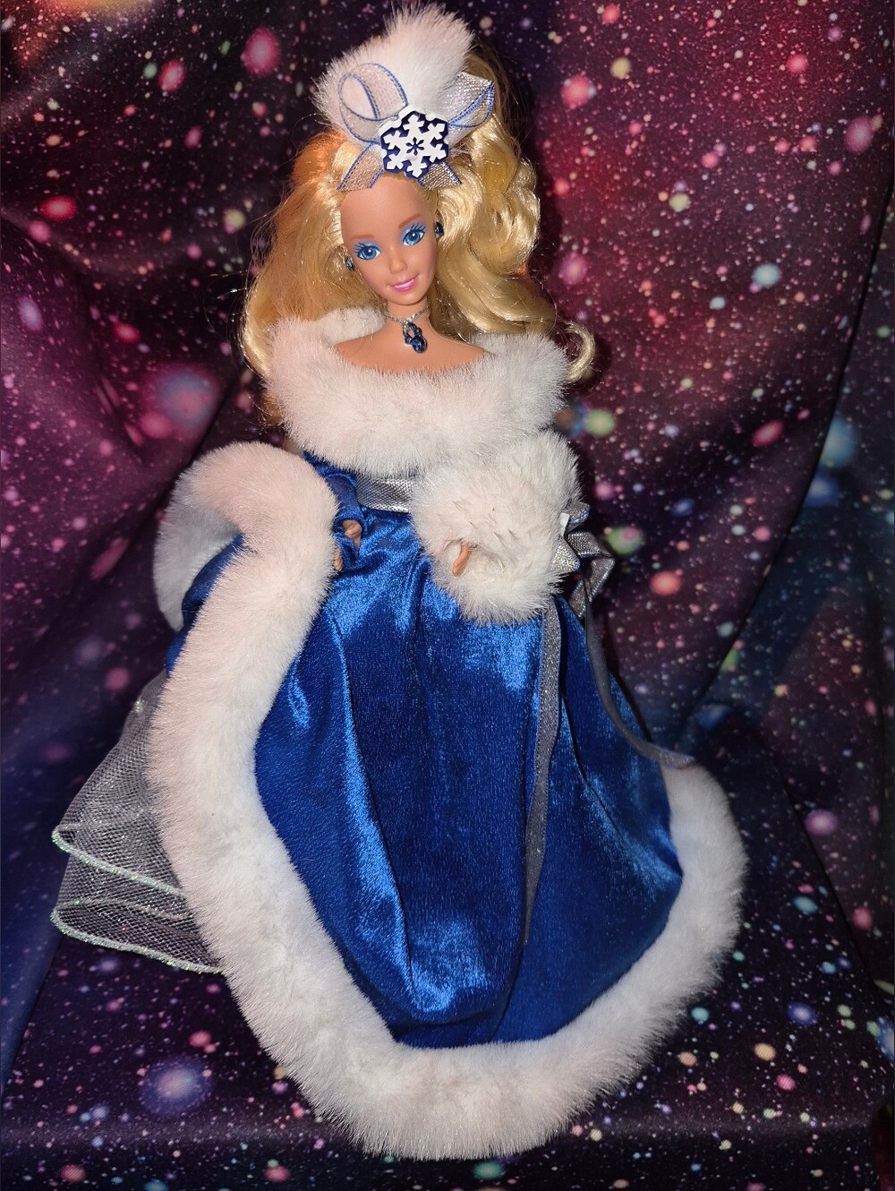 1990 FAO Schwarz Exclusive Winter Fantasy Barbie Limited Edition - Restored